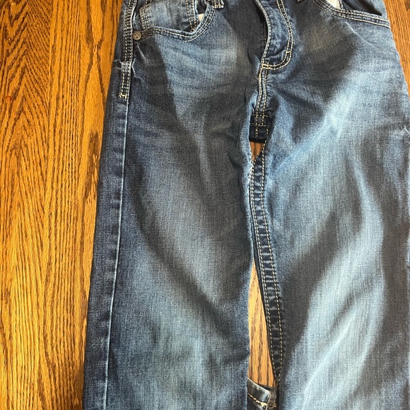 Boys wrangler 20 X jeans like new only worn maybe three times . - Picture 2 of 2